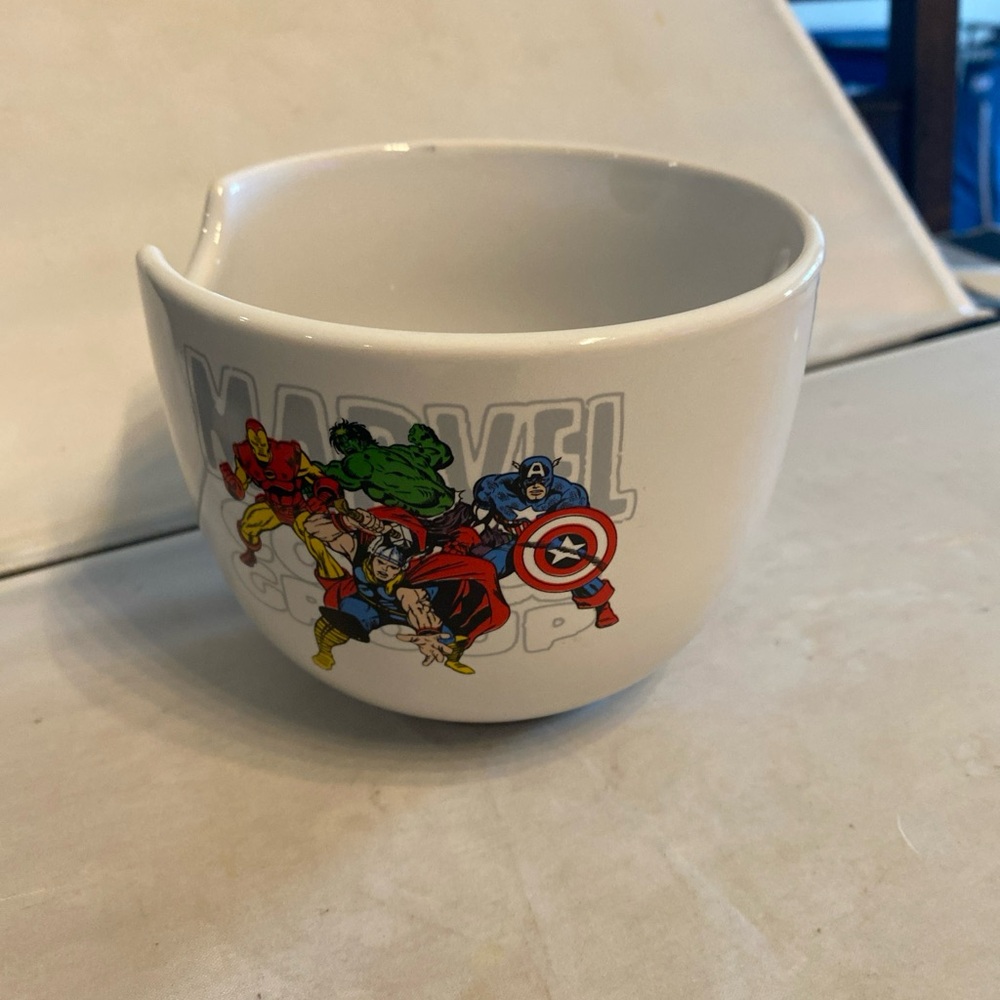Marvel Logo White Ceramic Bowl